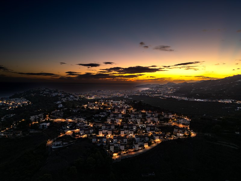 Zonsondergang in Almuñécar, Spanje.